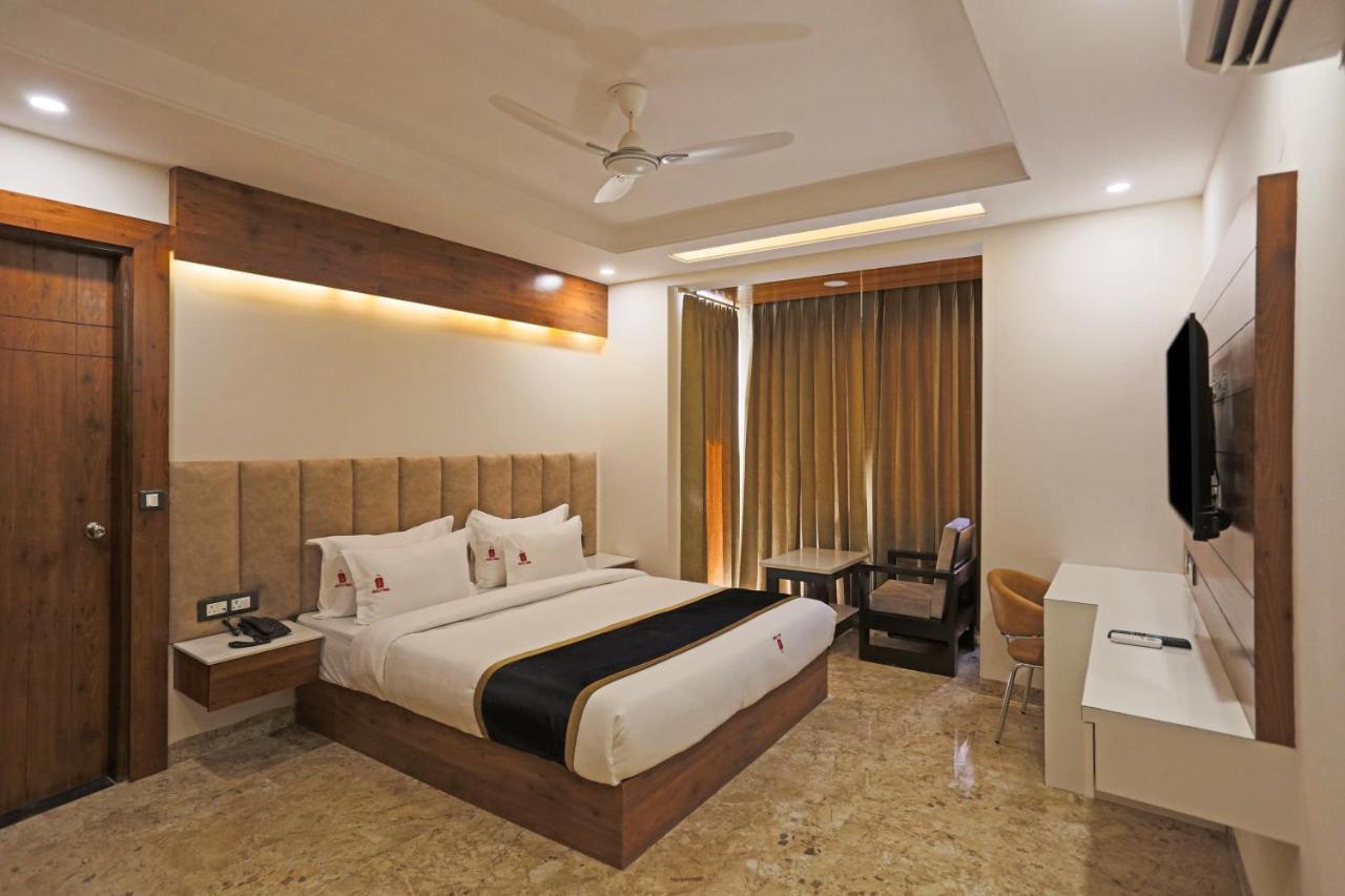 Hotel Deluxe Stay Inn - Near Delhi Airport New Delhi Exterior photo