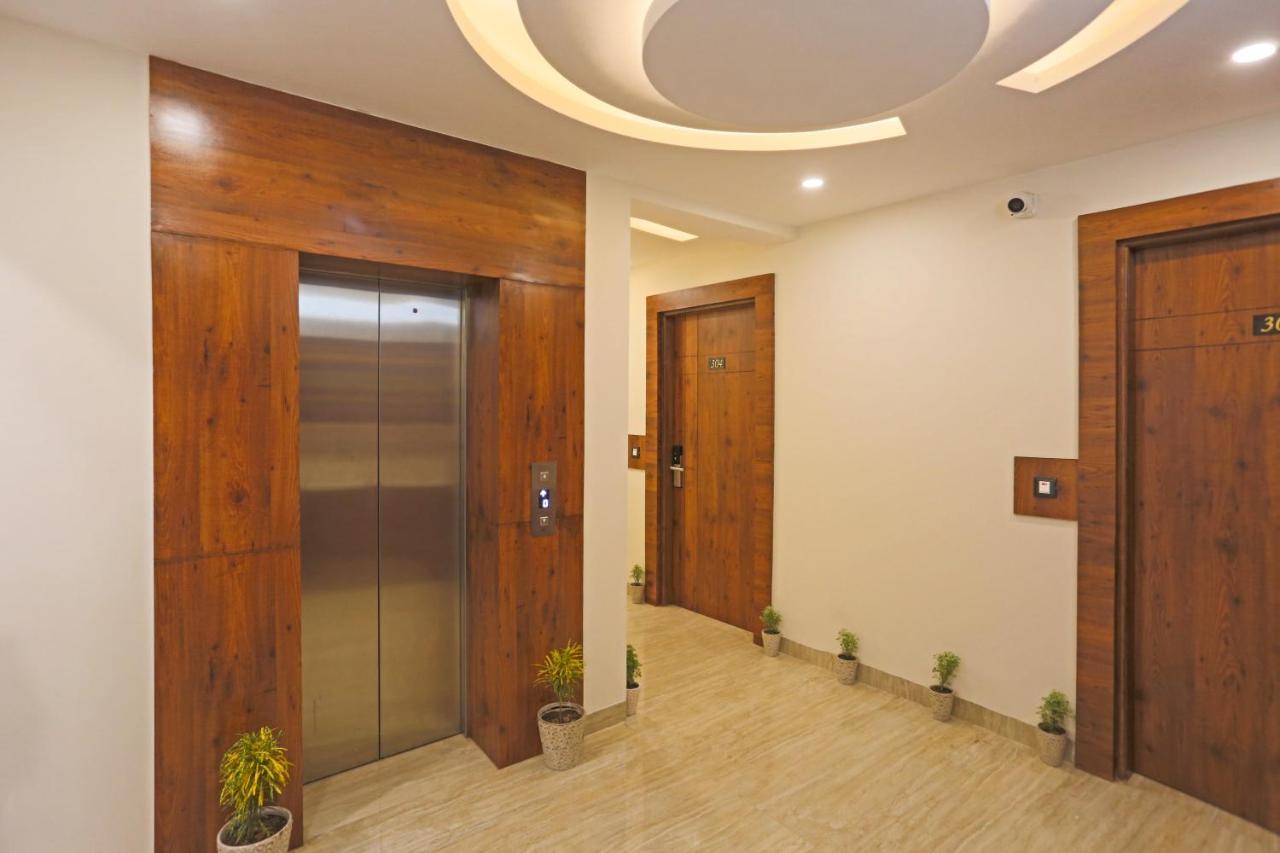 Hotel Deluxe Stay Inn - Near Delhi Airport New Delhi Exterior photo
