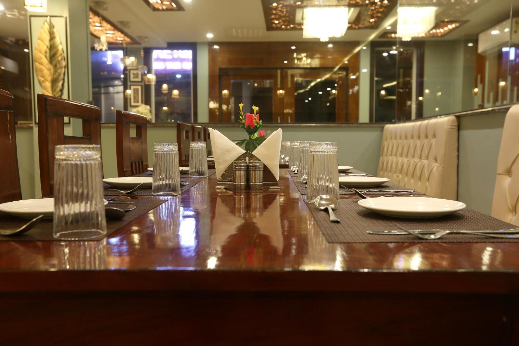 Hotel Deluxe Stay Inn - Near Delhi Airport New Delhi Exterior photo